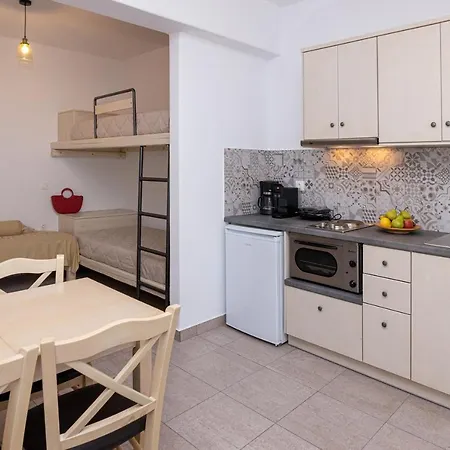 Apartamento Astrokaktos Skaládhos